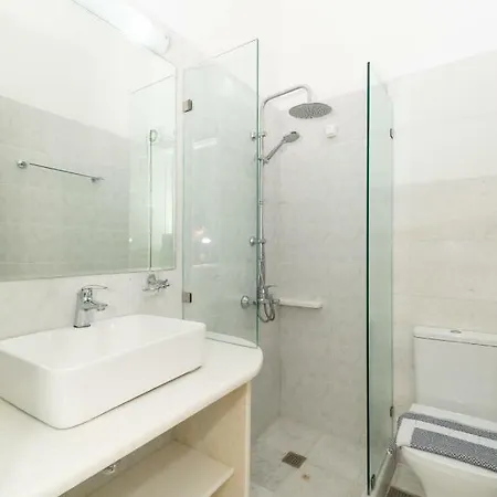 Apartmanhotel Christiana Ambelász