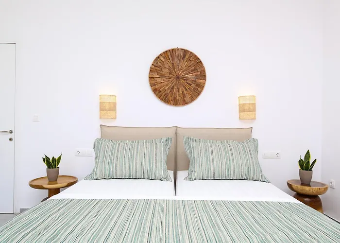 Ξενοδοχείο με διαμερίσματα χριστιάνα 3*