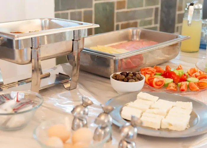 χριστιάνα Ξενοδοχείο με διαμερίσματα 3*