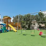 Christiana Ξενοδοχείο με διαμερίσματα 3*