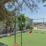 Christiana Αμπελάς