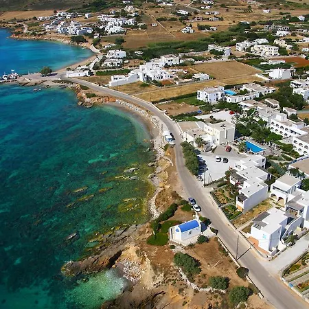 Christiana Aparthotel 3*