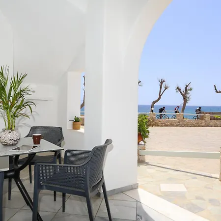 Апарт-отель Christiana 3*