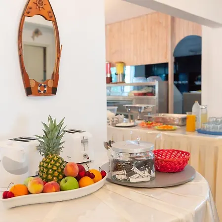 Christiana Apartmanhotel 3*