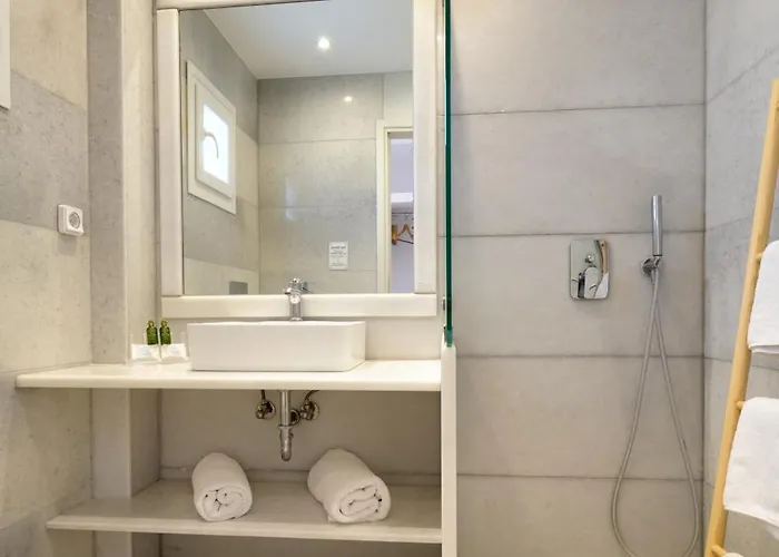 Апарт-отель Christiana 3*