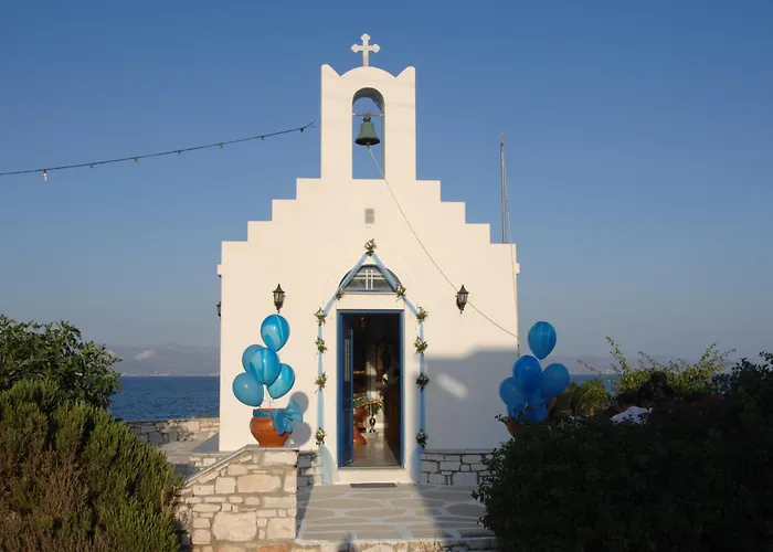 Christiana Апарт-отель Амбелас