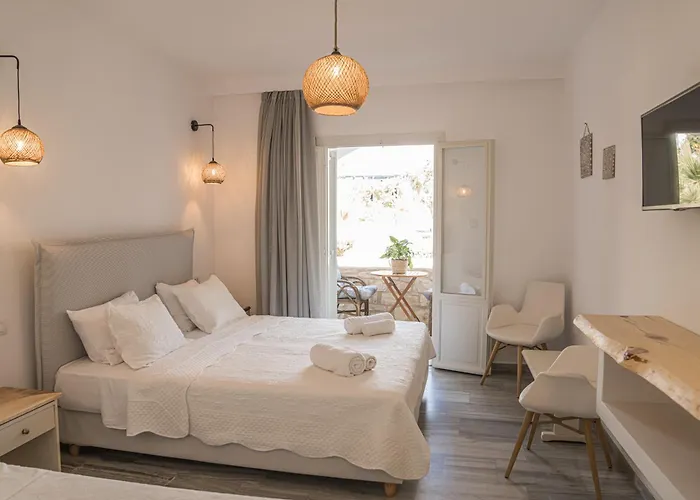 Апарт-отель Christiana 3*