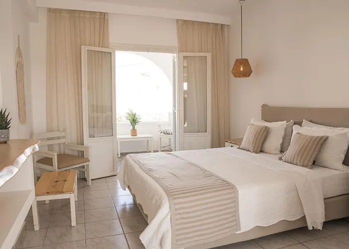 Christiana Амбелас