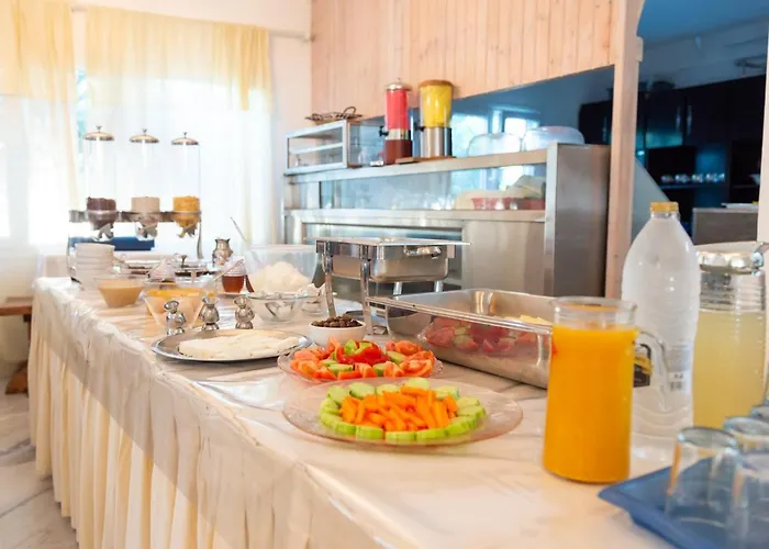 χριστιάνα 3* Αμπελάς